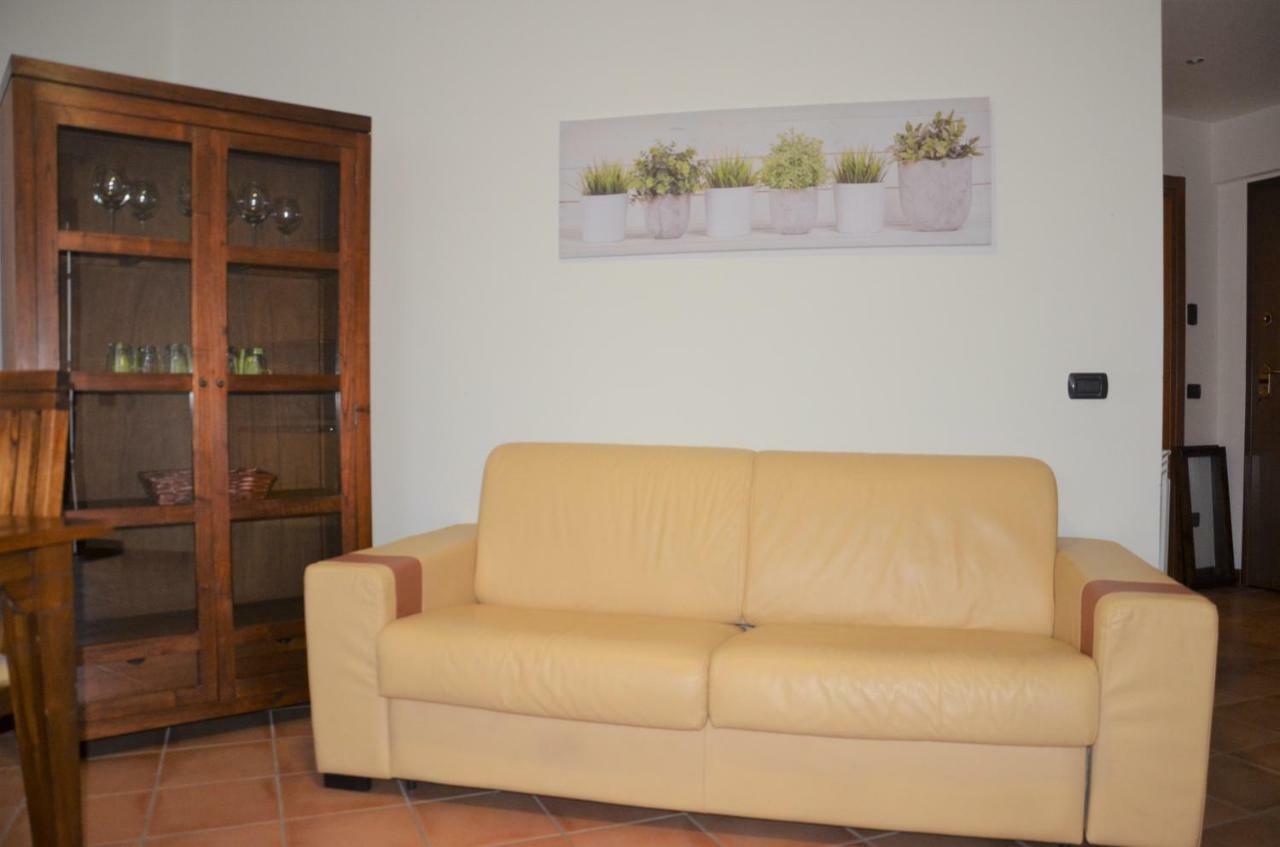 Casa Al Lago Оменья Экстерьер фото
