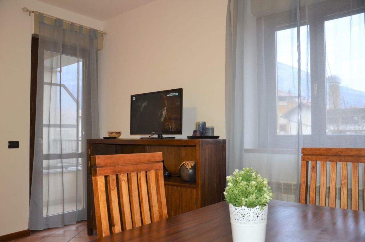 Casa Al Lago Оменья Экстерьер фото