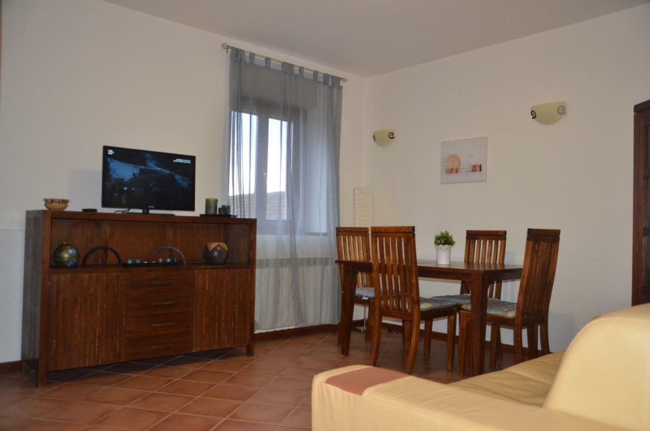 Casa Al Lago Оменья Экстерьер фото